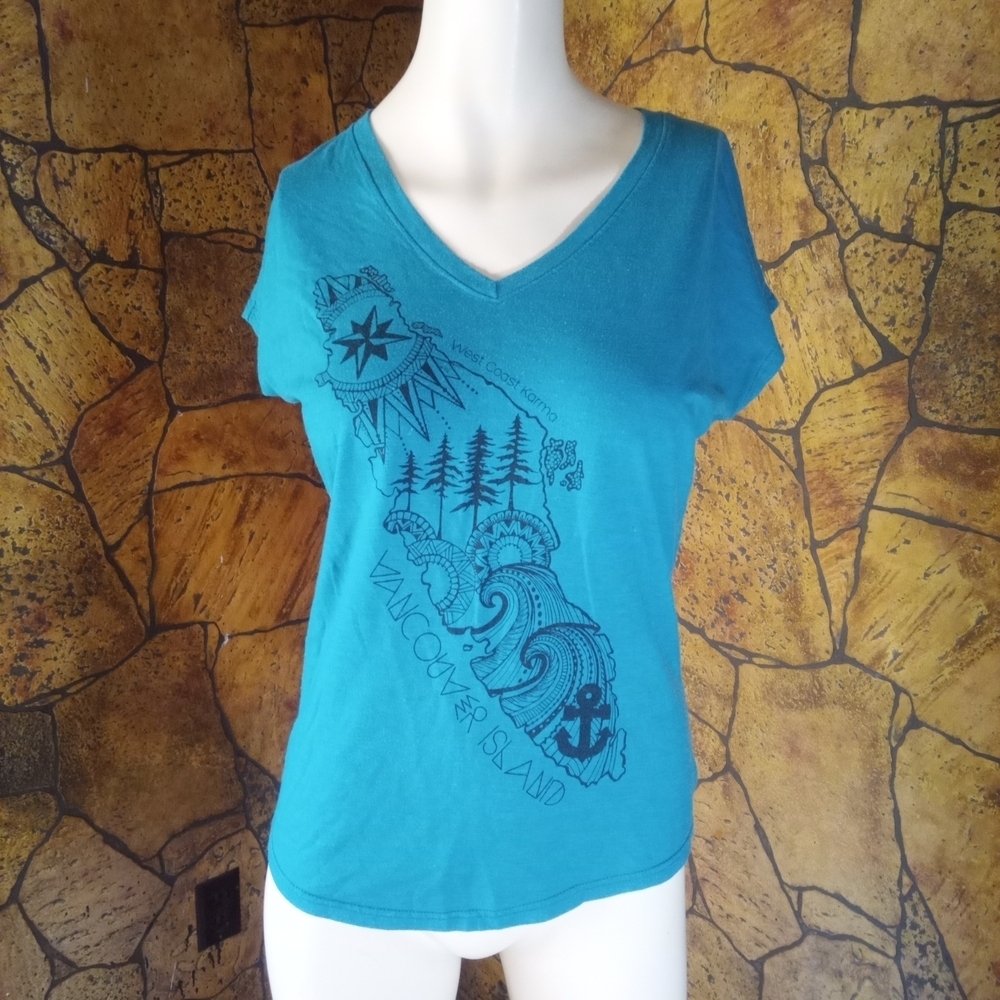 Vancouver Island Women's Blue Graphic Tee